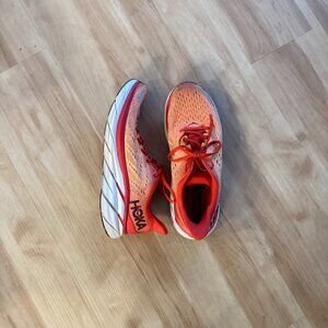 HOKA Clifton 9 Running Shoes Men’s Size 11